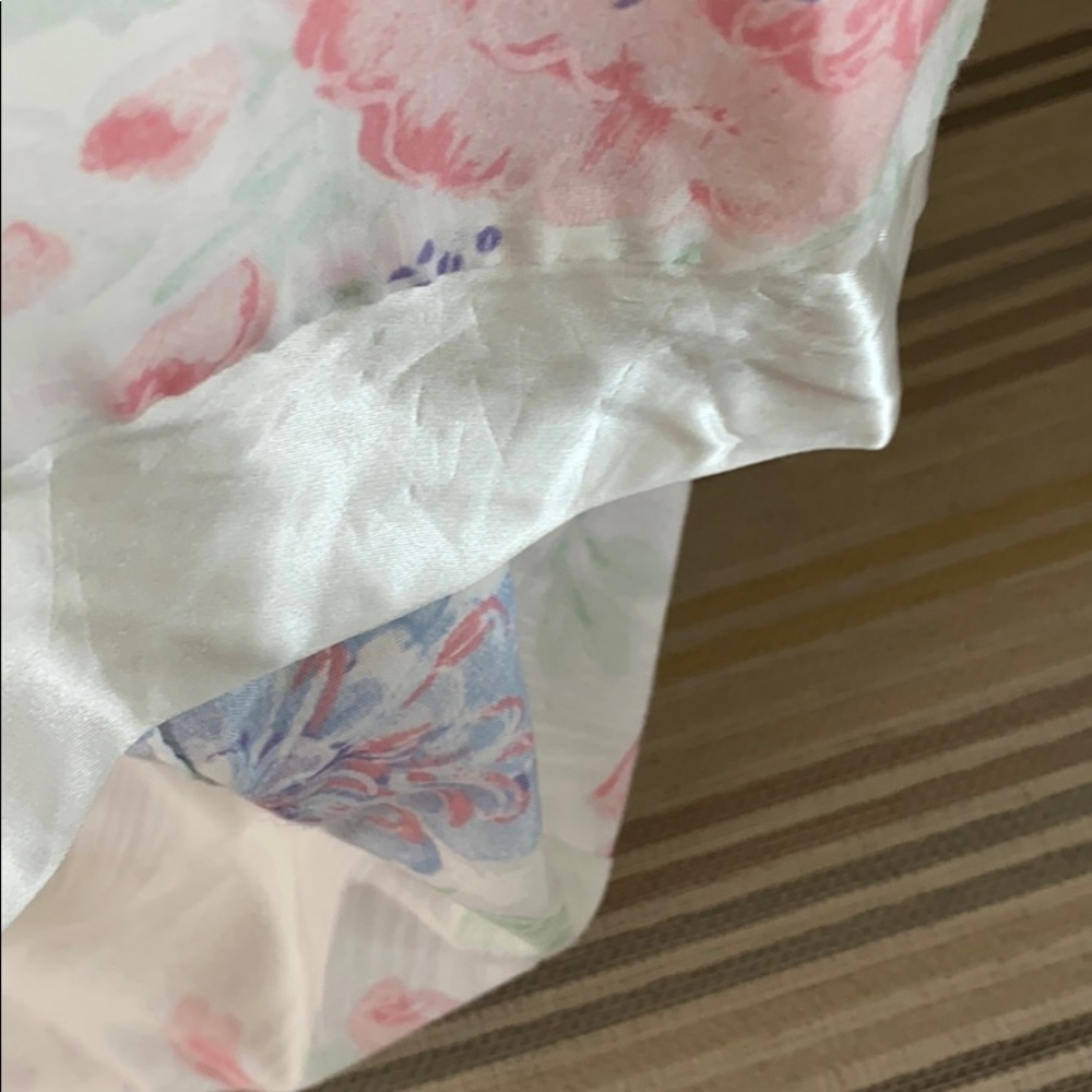 Floral Ladies Robe       R222 - Picture 3 of 4